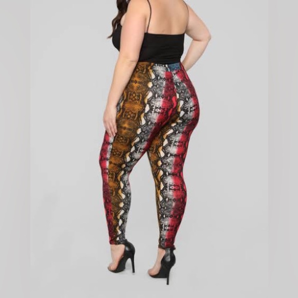 Fashion Nova Multicolor Snake Print Leggings - Picture 2 of 4